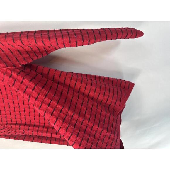 Karen Scott Red and Black Patterned Women's Sweater Sz Medium - Picture 4 of 6